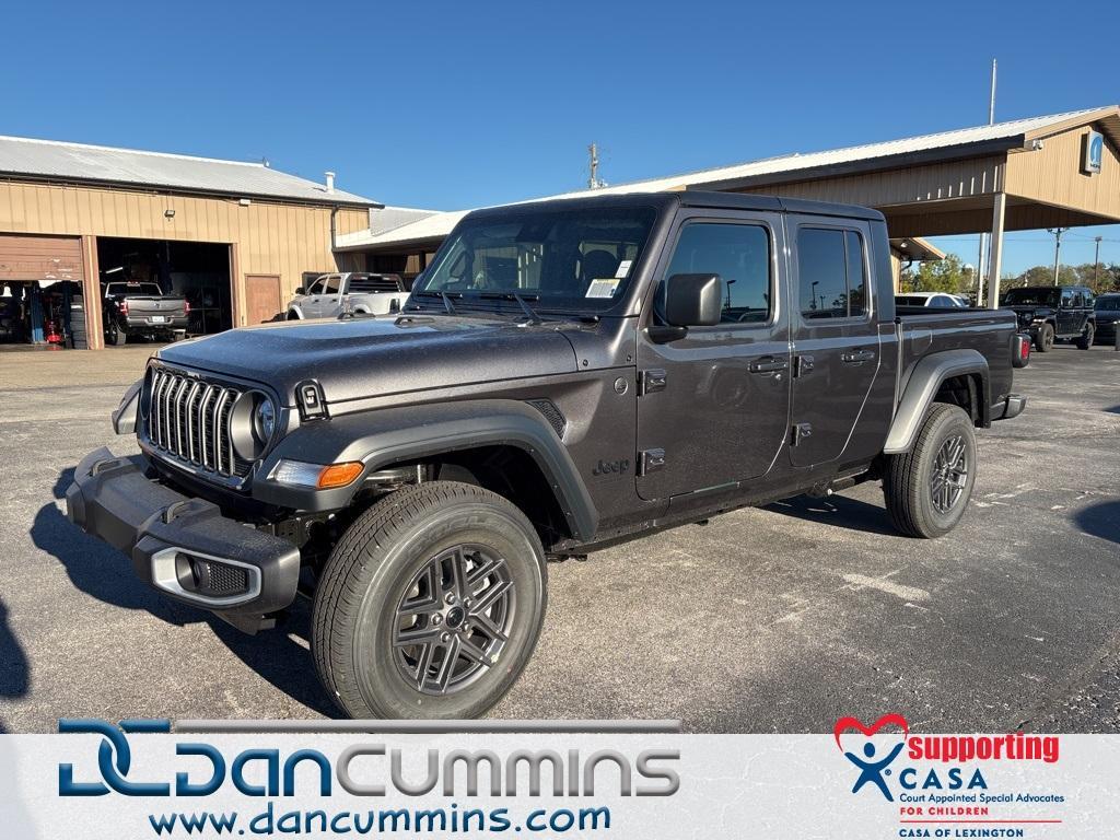new 2025 Jeep Gladiator car, priced at $37,344