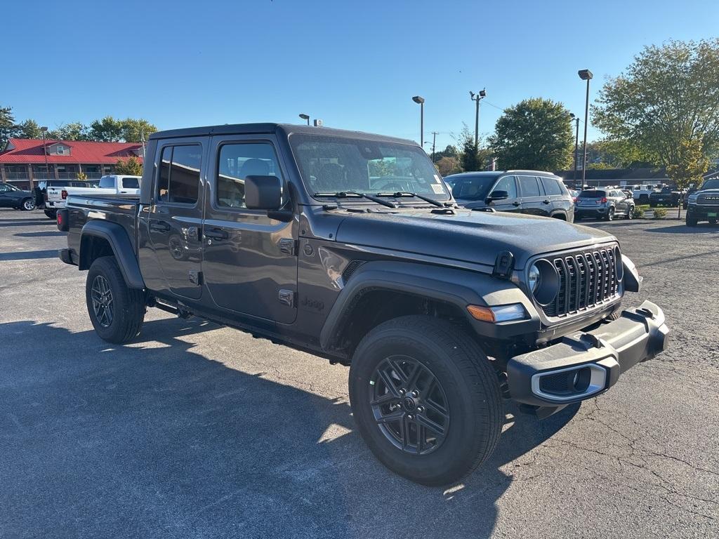 new 2025 Jeep Gladiator car, priced at $37,344