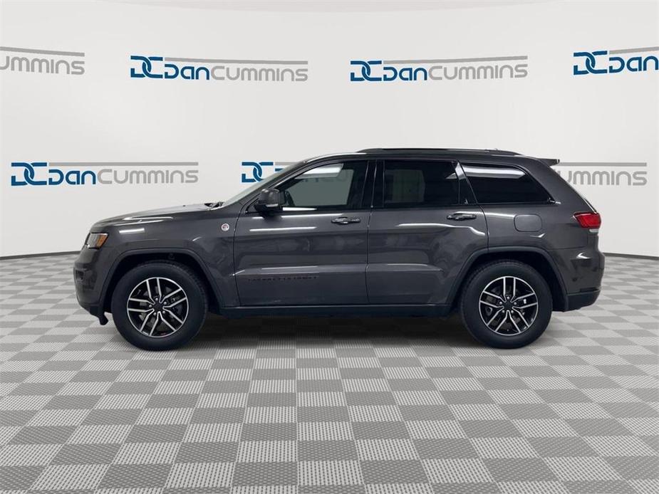 used 2020 Jeep Grand Cherokee car, priced at $27,587