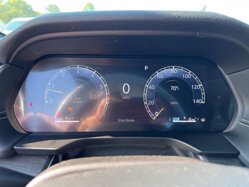 new 2025 Jeep Grand Cherokee car, priced at $41,962
