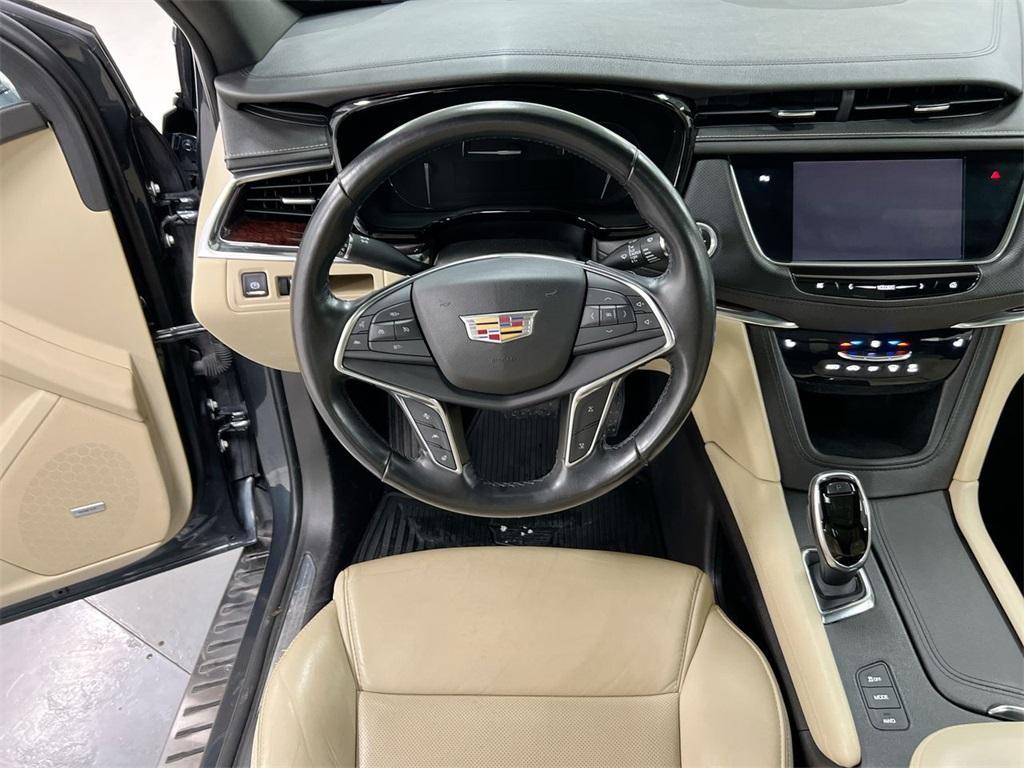 used 2019 Cadillac XT5 car, priced at $20,587