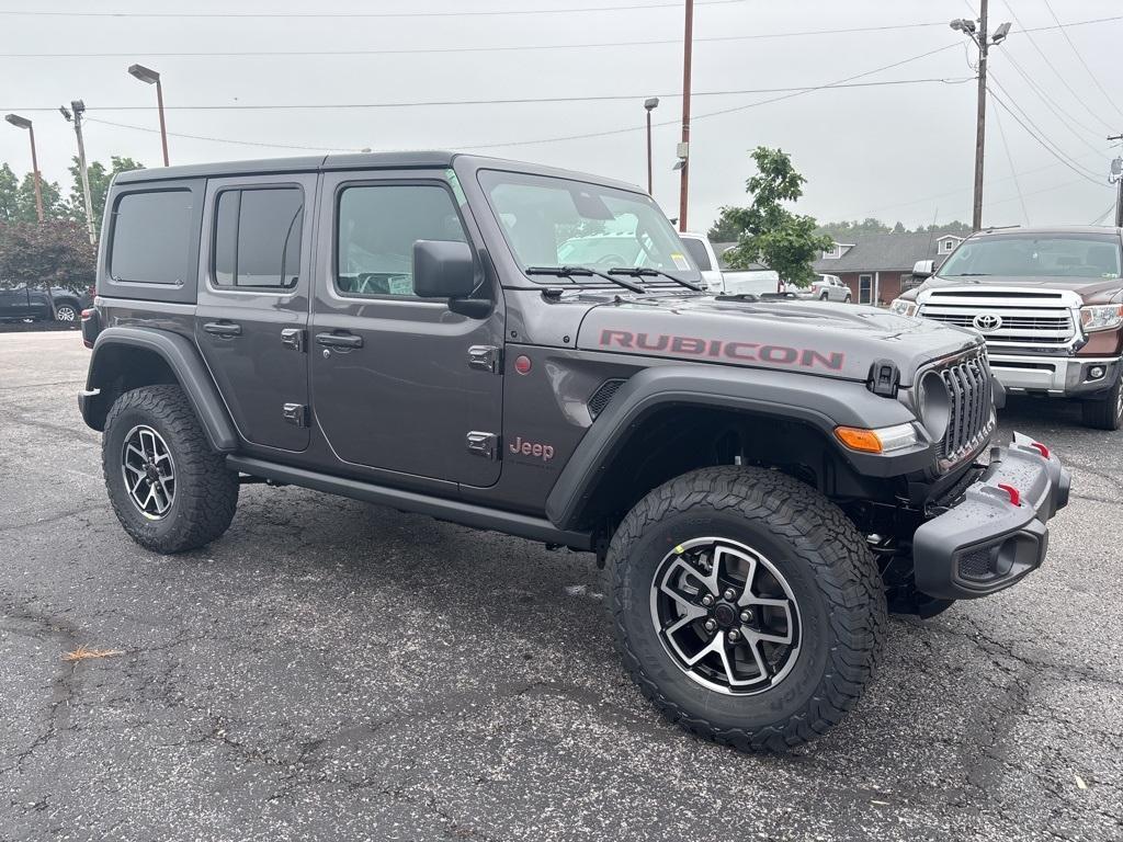 new 2025 Jeep Wrangler car, priced at $50,426