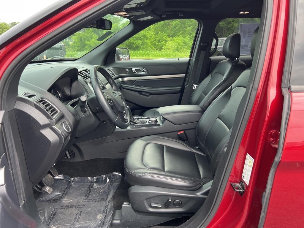 used 2019 Ford Explorer car