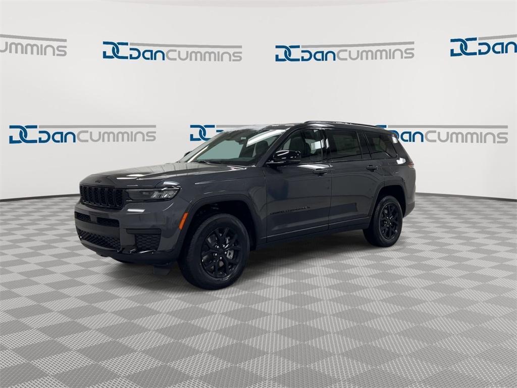 new 2025 Jeep Grand Cherokee L car, priced at $42,947