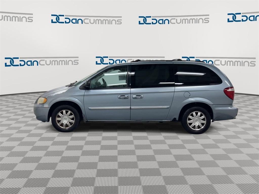 used 2006 Chrysler Town & Country car, priced at $1,700