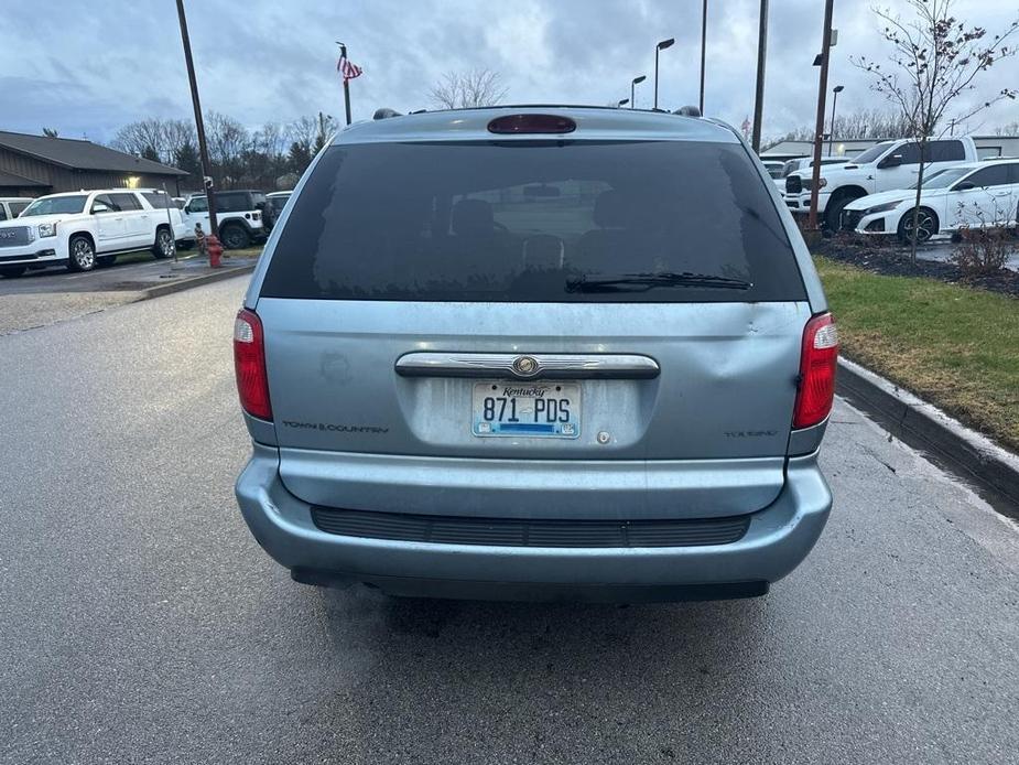 used 2006 Chrysler Town & Country car, priced at $1,900