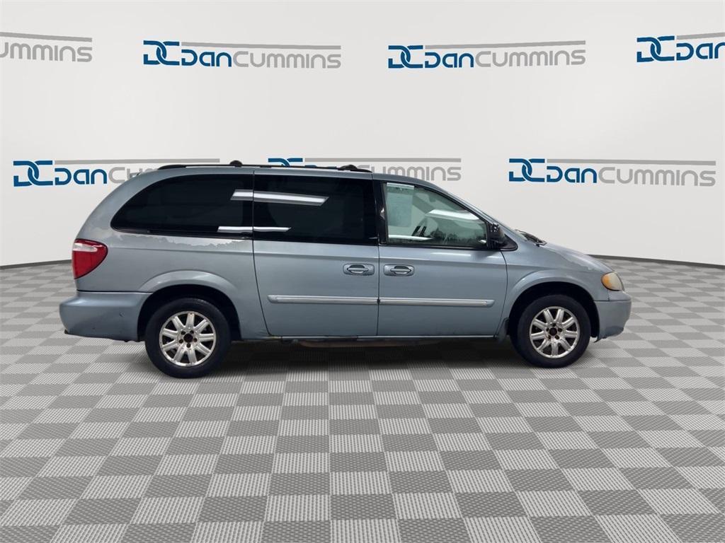 used 2006 Chrysler Town & Country car, priced at $1,700