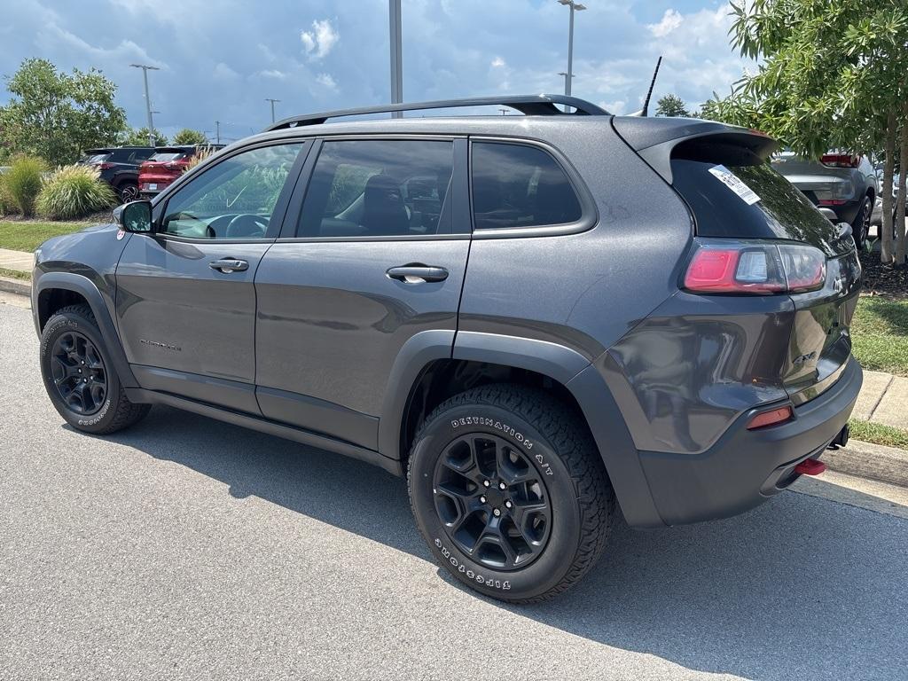 used 2022 Jeep Cherokee car, priced at $26,987