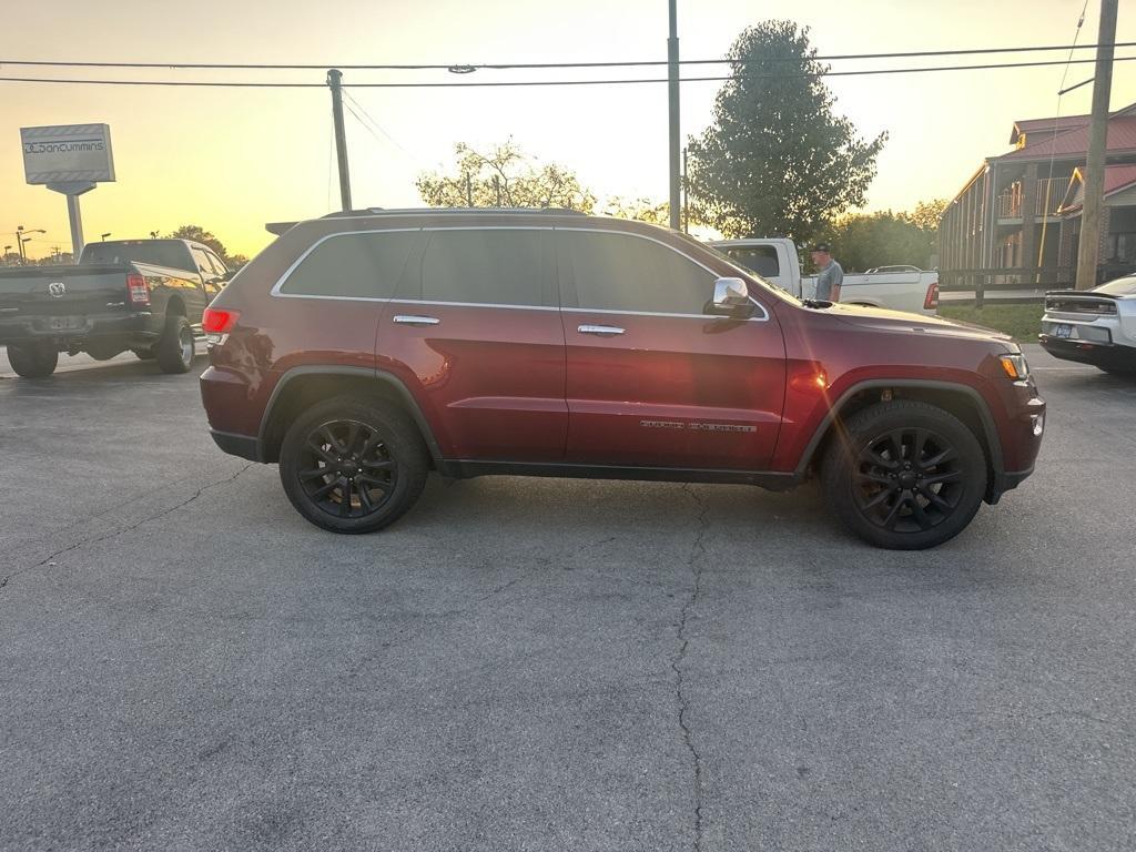 used 2017 Jeep Grand Cherokee car, priced at $16,387