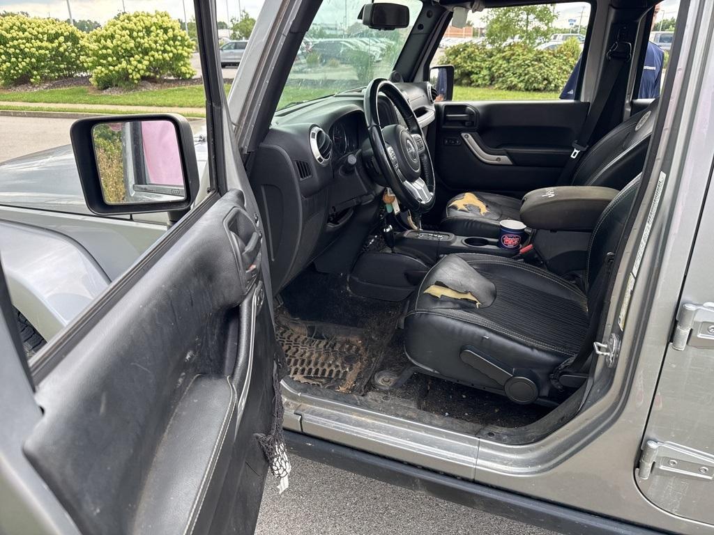used 2014 Jeep Wrangler Unlimited car, priced at $11,900