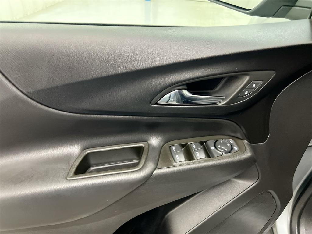 used 2023 Chevrolet Equinox car, priced at $21,987