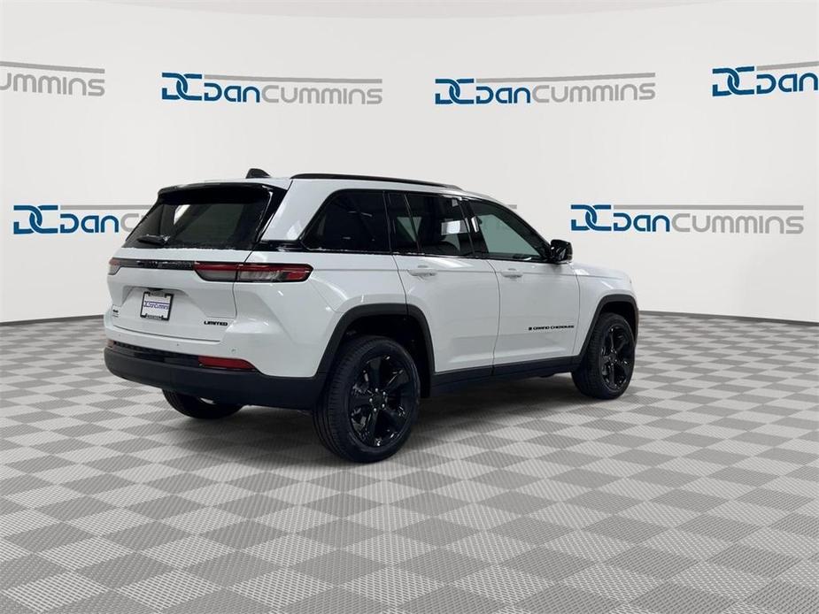 new 2025 Jeep Grand Cherokee car, priced at $50,365