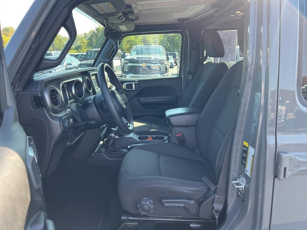 used 2023 Jeep Gladiator car, priced at $26,587