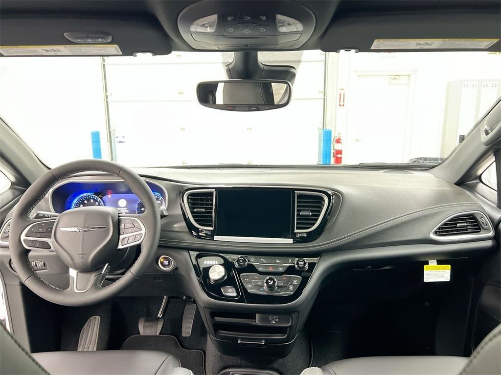 new 2026 Chrysler Pacifica car, priced at $43,118