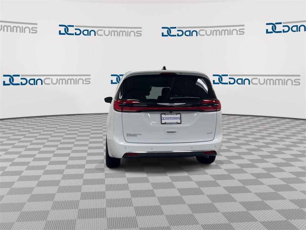 new 2026 Chrysler Pacifica car, priced at $43,118