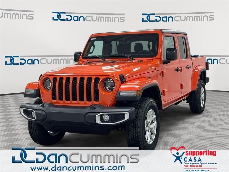 new 2023 Jeep Gladiator car, priced at $45,150