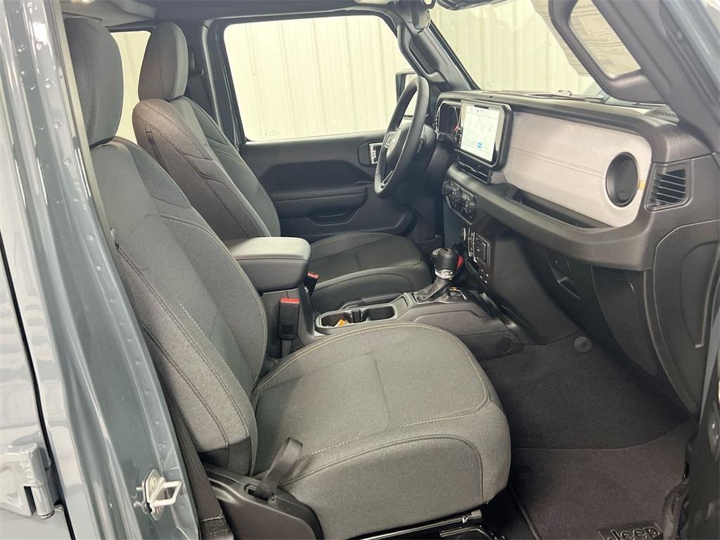new 2025 Jeep Wrangler car, priced at $49,809