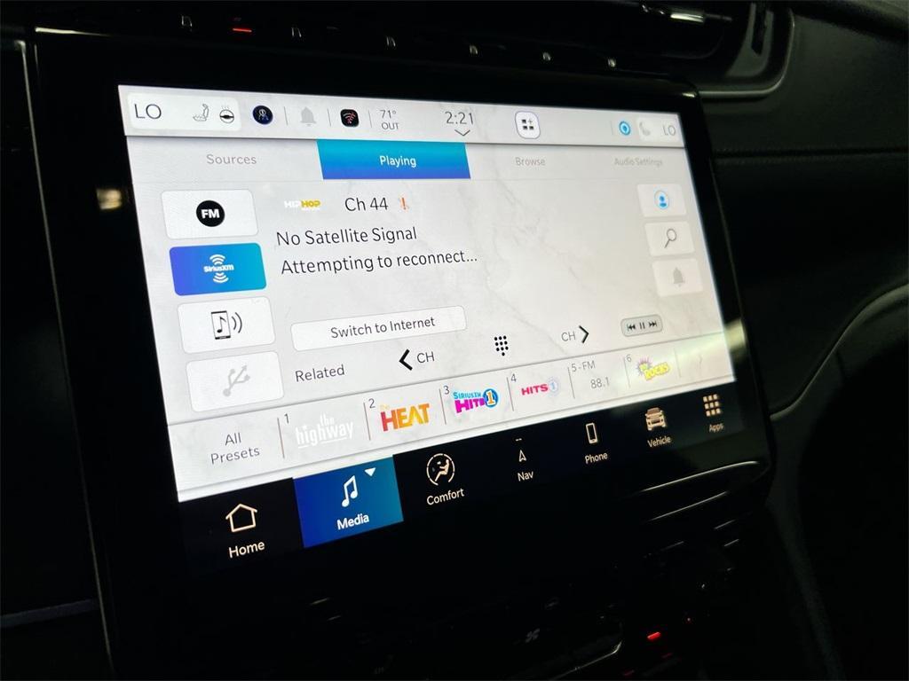 new 2025 Jeep Grand Cherokee car, priced at $43,192