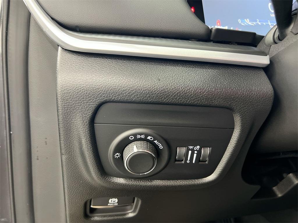 new 2025 Jeep Grand Cherokee L car, priced at $44,232