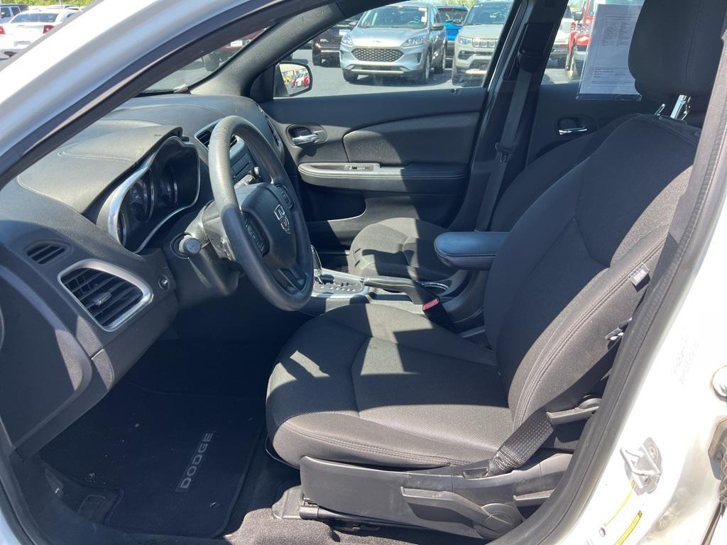 used 2013 Dodge Avenger car