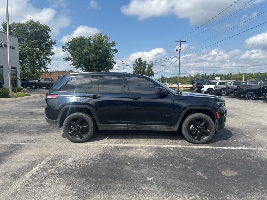 used 2024 Jeep Grand Cherokee car, priced at $36,987