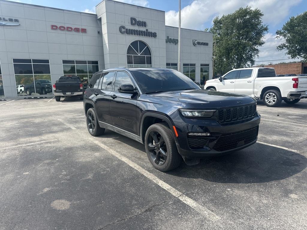 used 2024 Jeep Grand Cherokee car, priced at $36,987