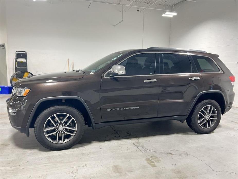 used 2017 Jeep Grand Cherokee car, priced at $17,987