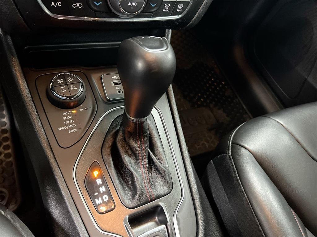 used 2021 Jeep Cherokee car, priced at $22,987