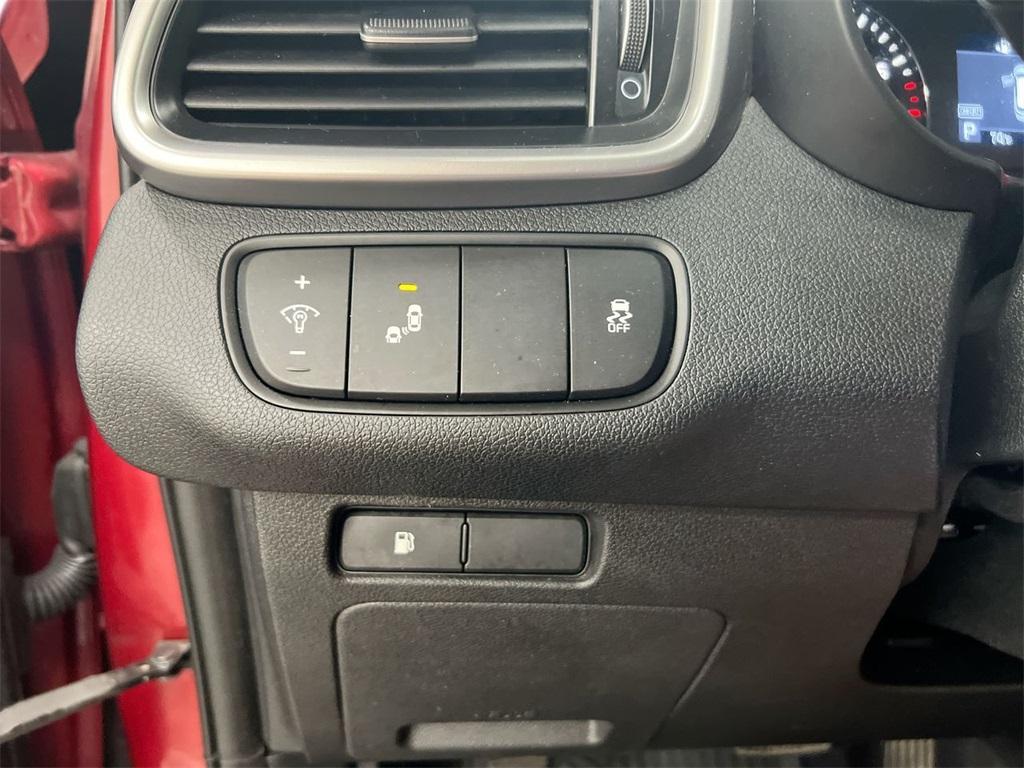 used 2020 Kia Sorento car, priced at $14,787