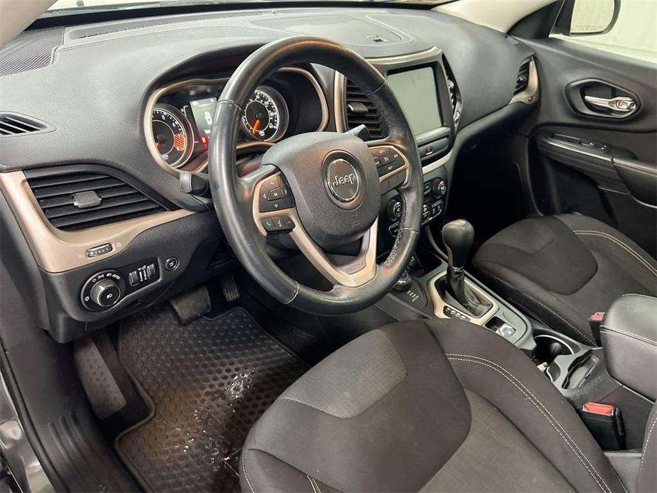 used 2015 Jeep Cherokee car, priced at $9,987