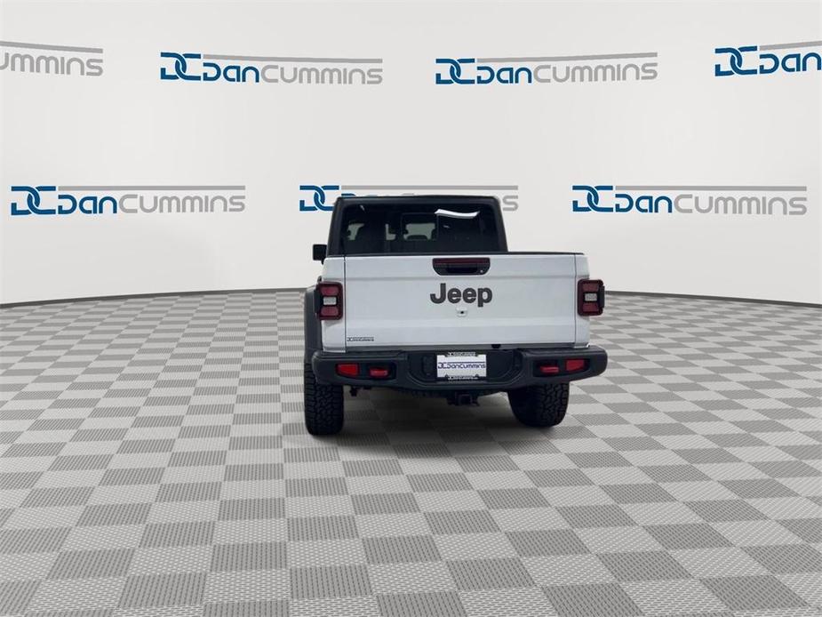 new 2024 Jeep Gladiator car, priced at $54,635