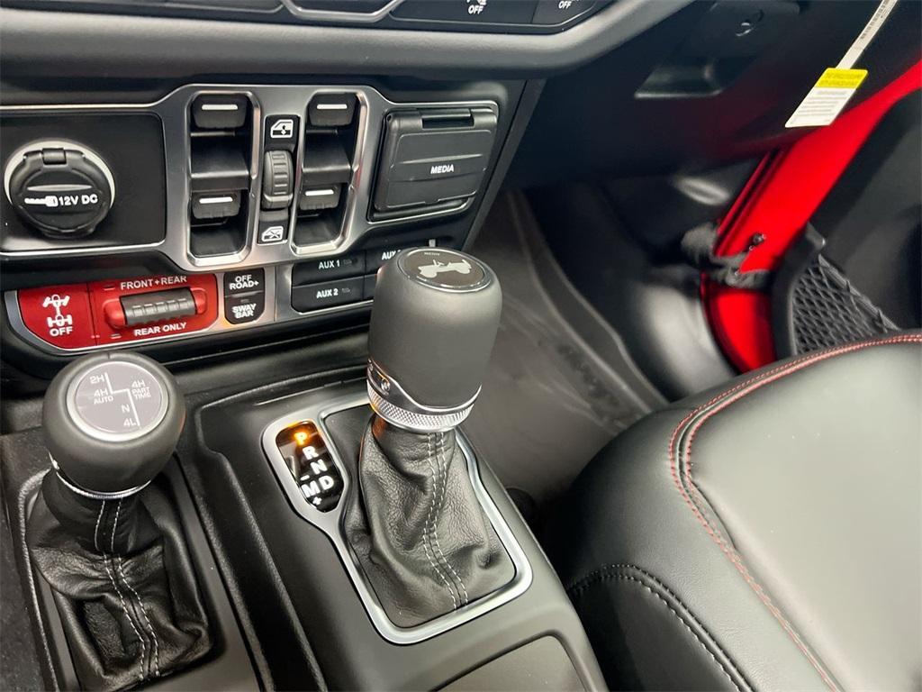 new 2025 Jeep Wrangler car, priced at $69,934