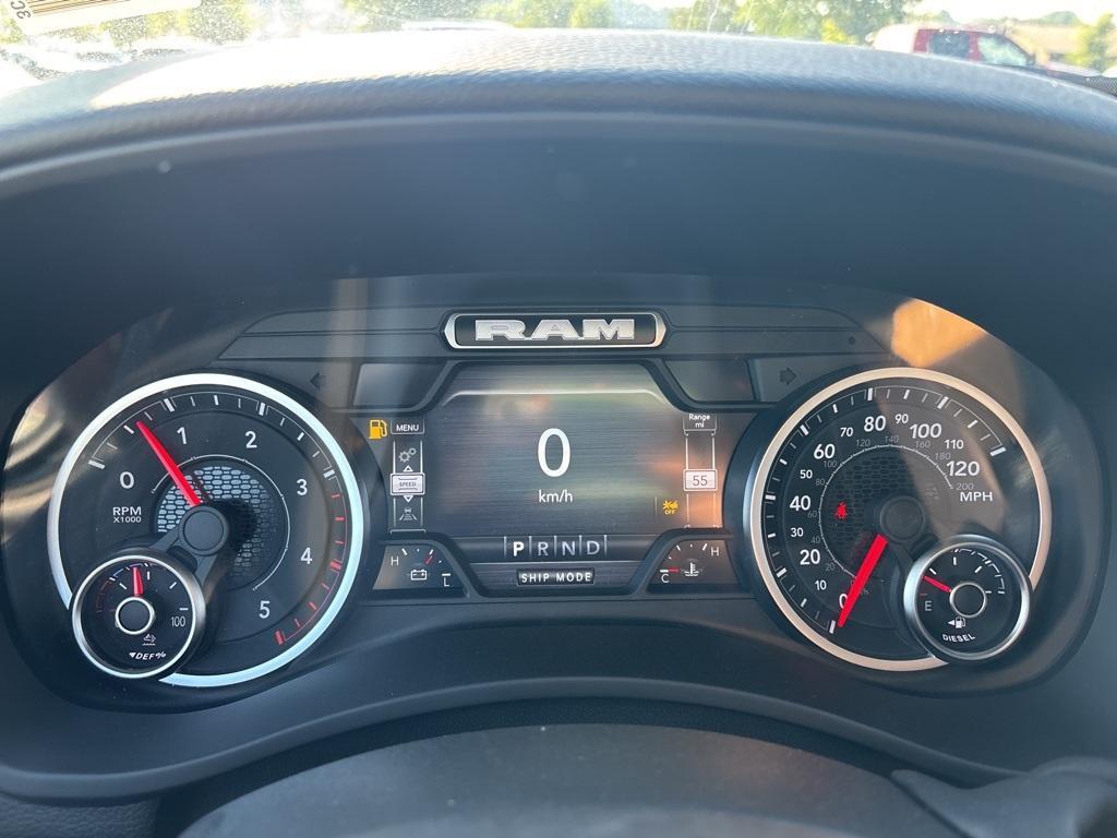 new 2025 Ram 2500 car, priced at $68,226