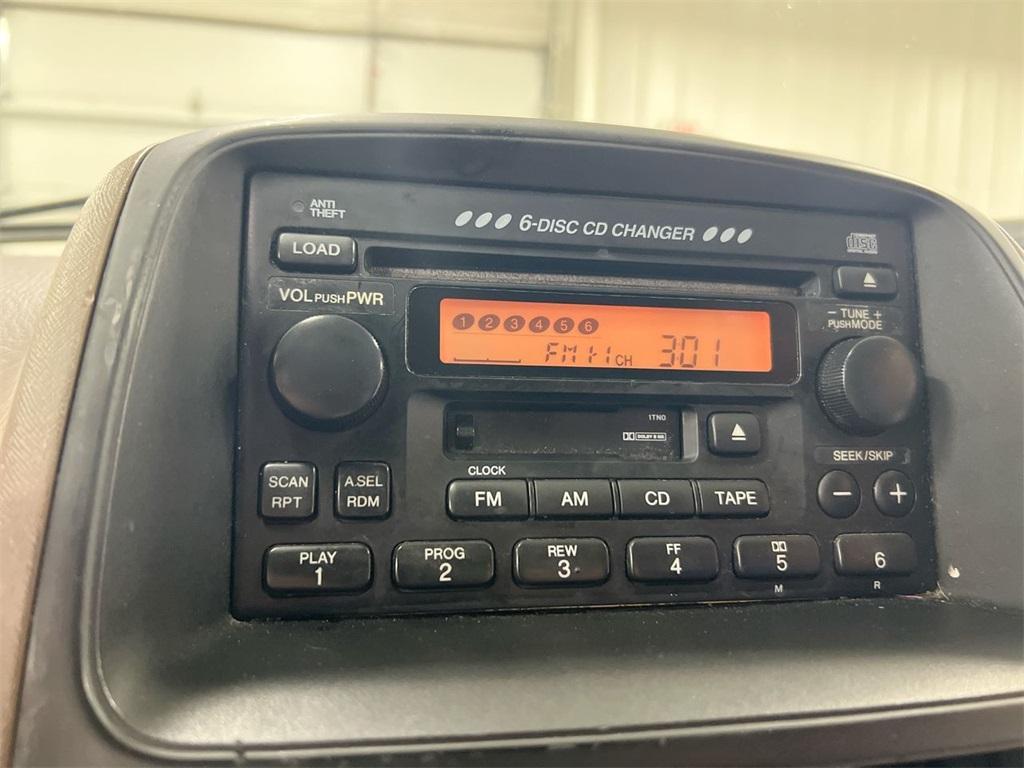used 2002 Honda CR-V car, priced at $2,900