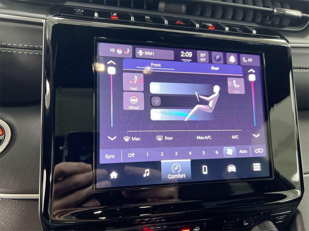 new 2025 Jeep Grand Cherokee L car, priced at $39,138