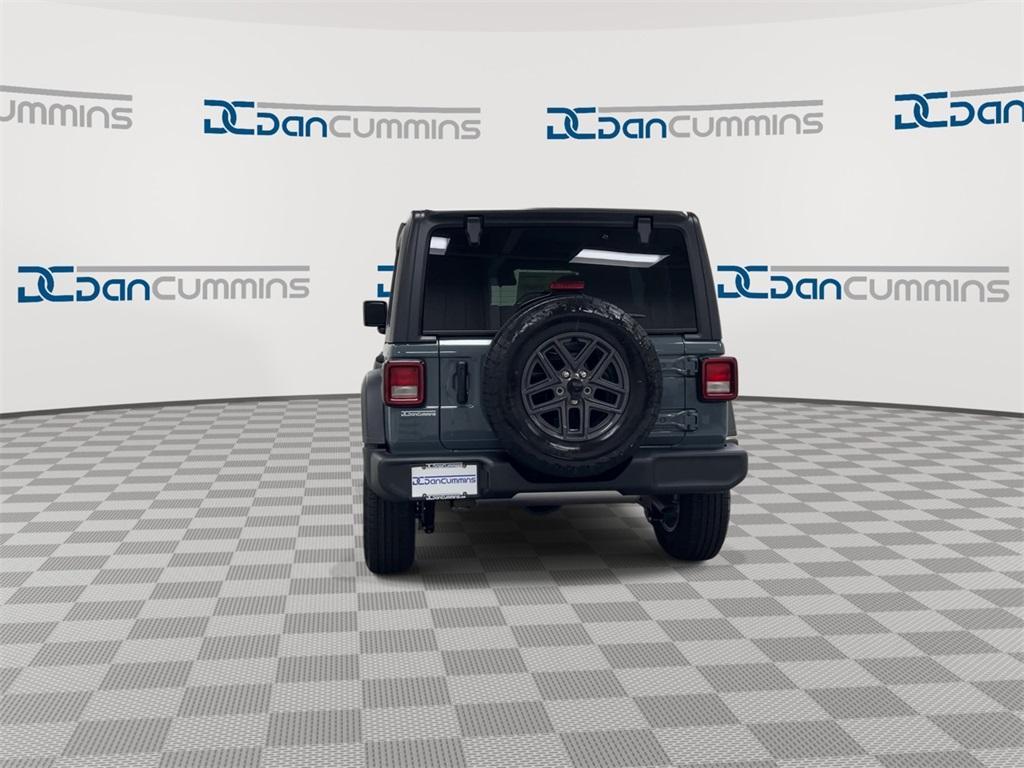 new 2026 Jeep Wrangler car, priced at $47,282