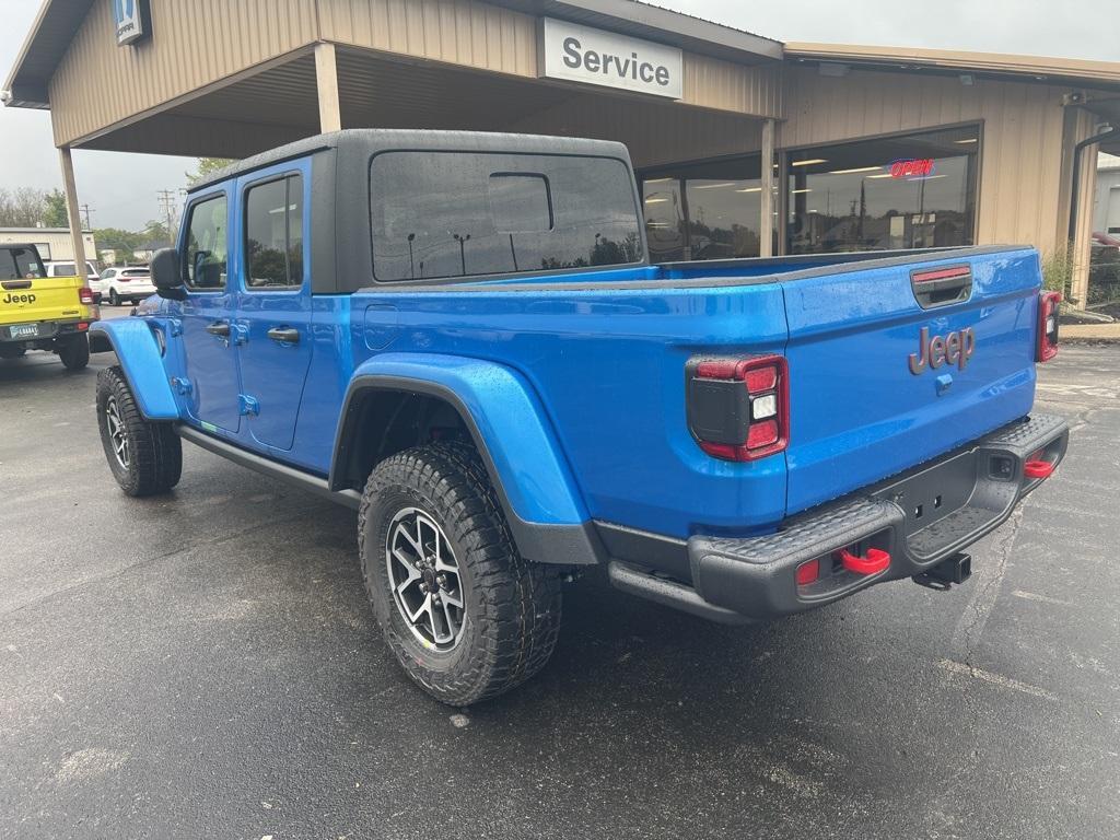 new 2025 Jeep Gladiator car, priced at $49,462