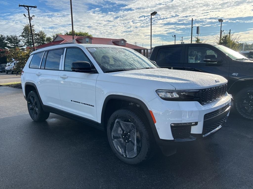new 2025 Jeep Grand Cherokee L car, priced at $44,012