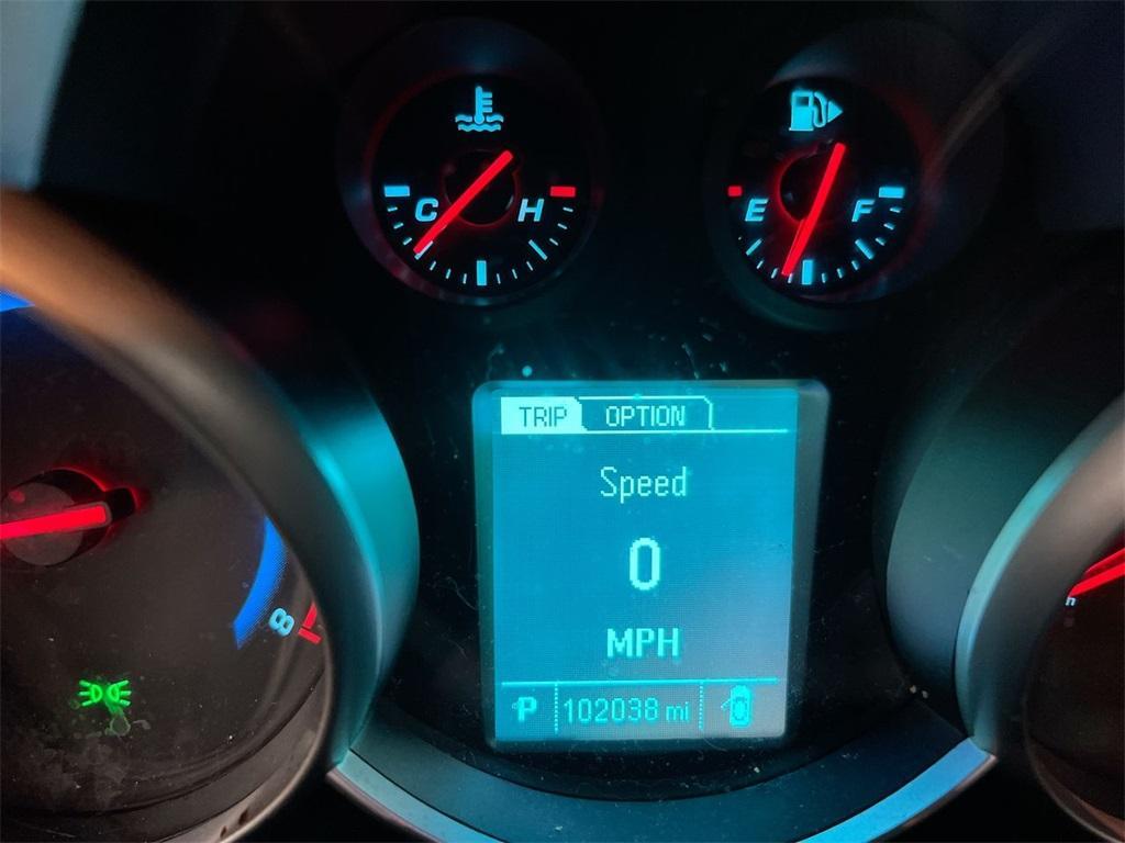 used 2015 Chevrolet Cruze car, priced at $8,900