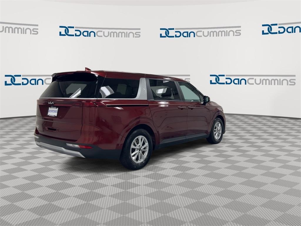 used 2024 Kia Carnival car, priced at $29,587