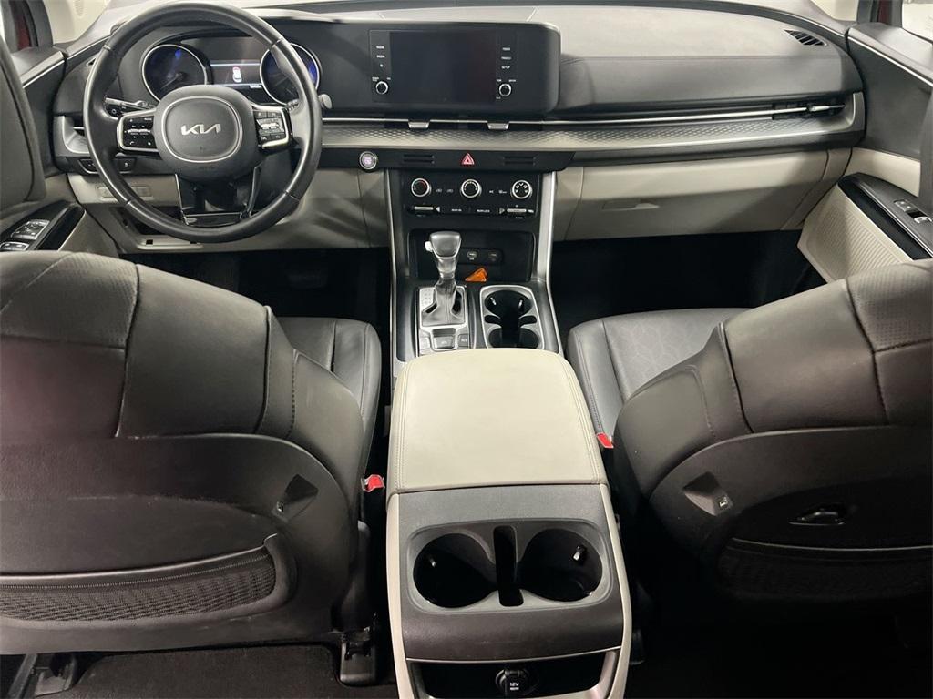 used 2024 Kia Carnival car, priced at $29,587