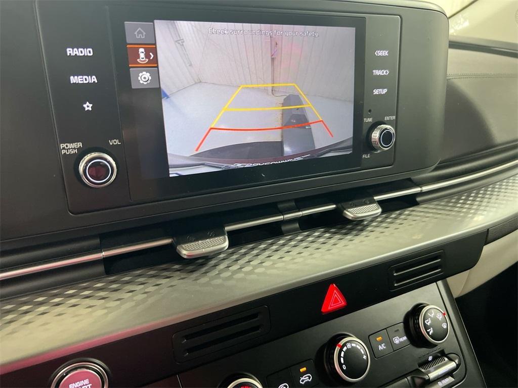 used 2024 Kia Carnival car, priced at $29,587