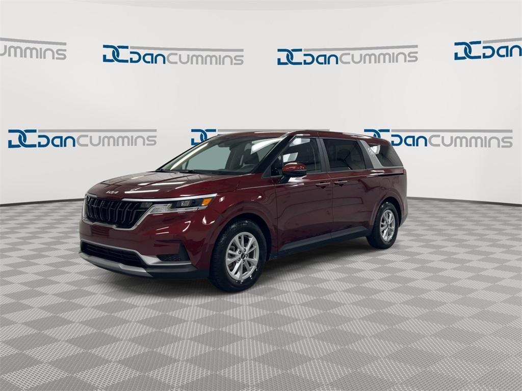 used 2024 Kia Carnival car, priced at $29,587