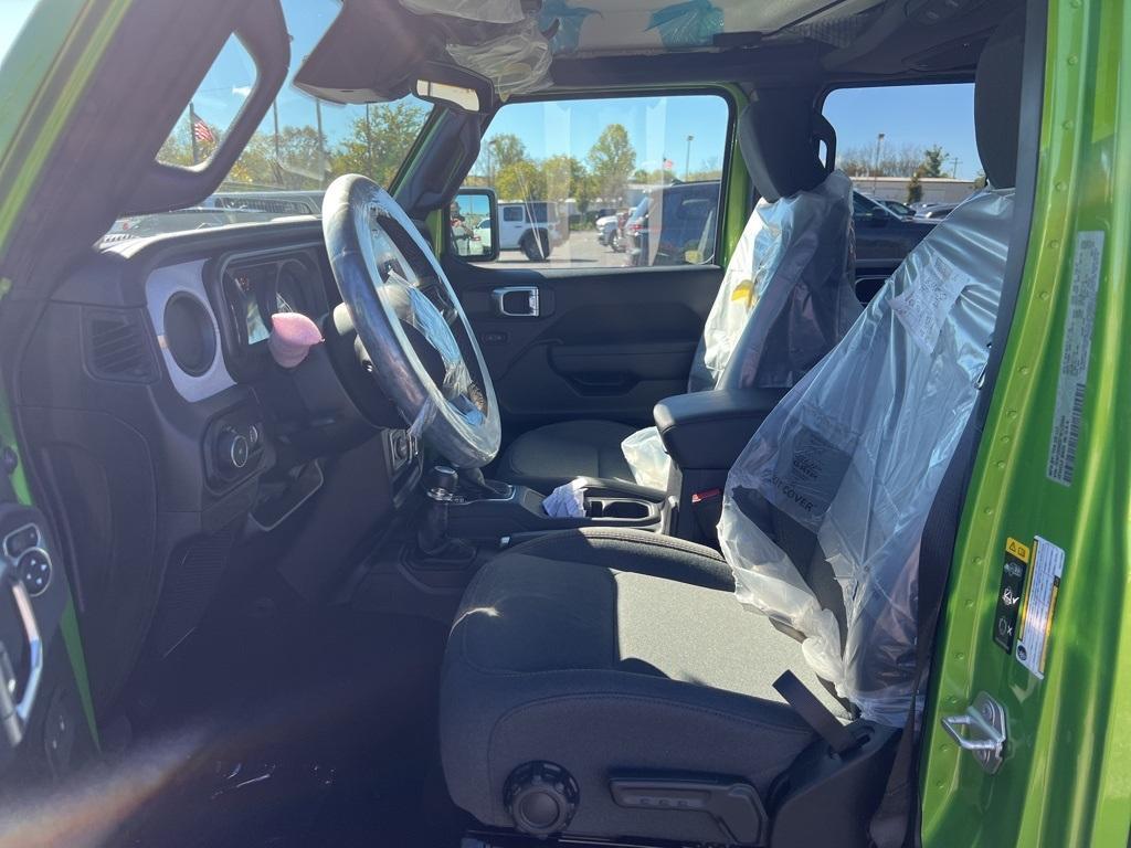 new 2026 Jeep Wrangler car, priced at $45,782