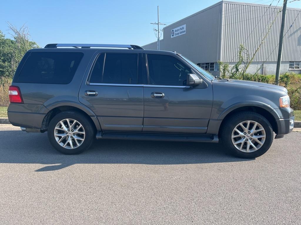 used 2015 Ford Expedition car, priced at $3,900