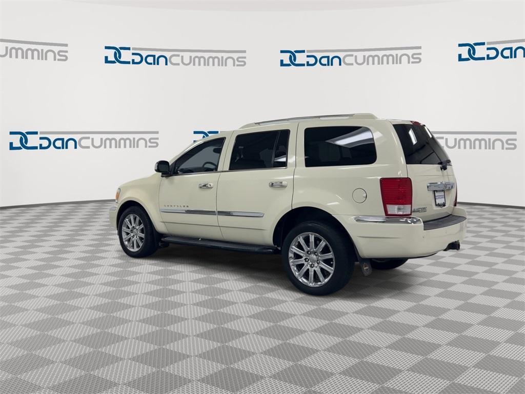 used 2007 Chrysler Aspen car, priced at $3,900