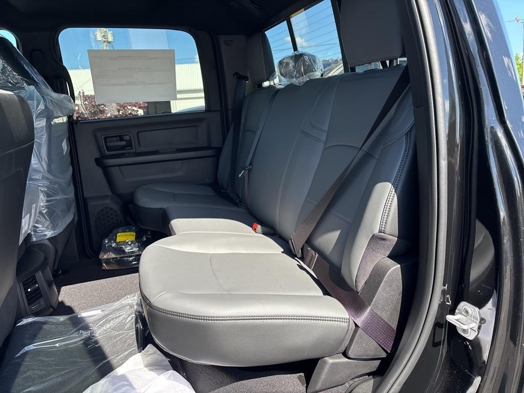 new 2025 Ram 3500 car, priced at $73,735