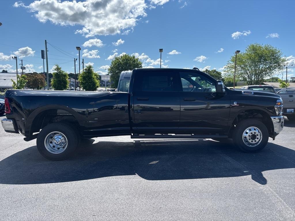 new 2025 Ram 3500 car, priced at $73,735