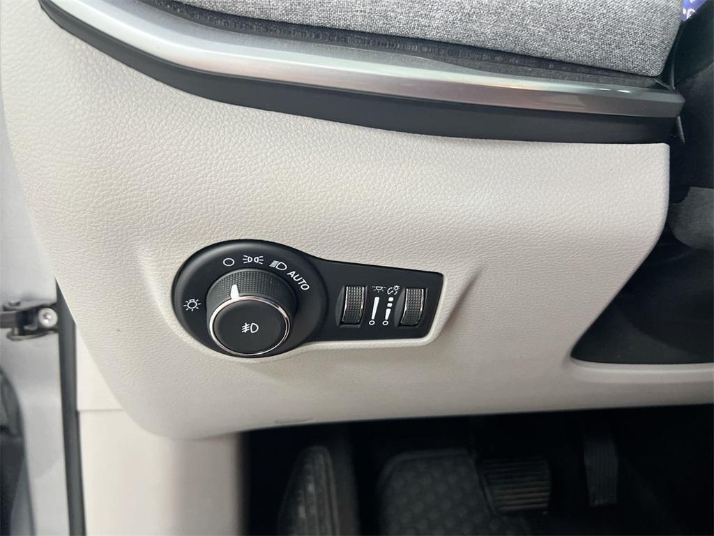 used 2022 Jeep Compass car, priced at $18,987