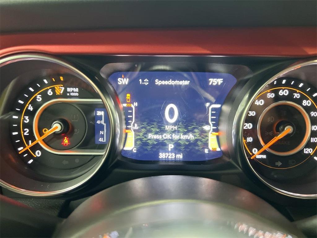 used 2023 Jeep Gladiator car, priced at $37,587